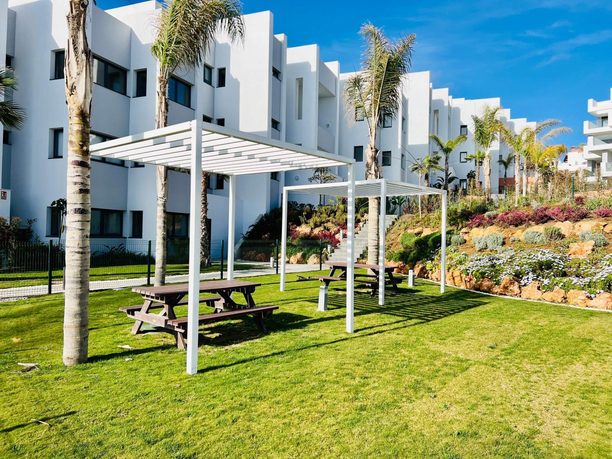 Moderne Et Cosy Avec Piscine, Jacuzzi, Salle De Sport Et Billard