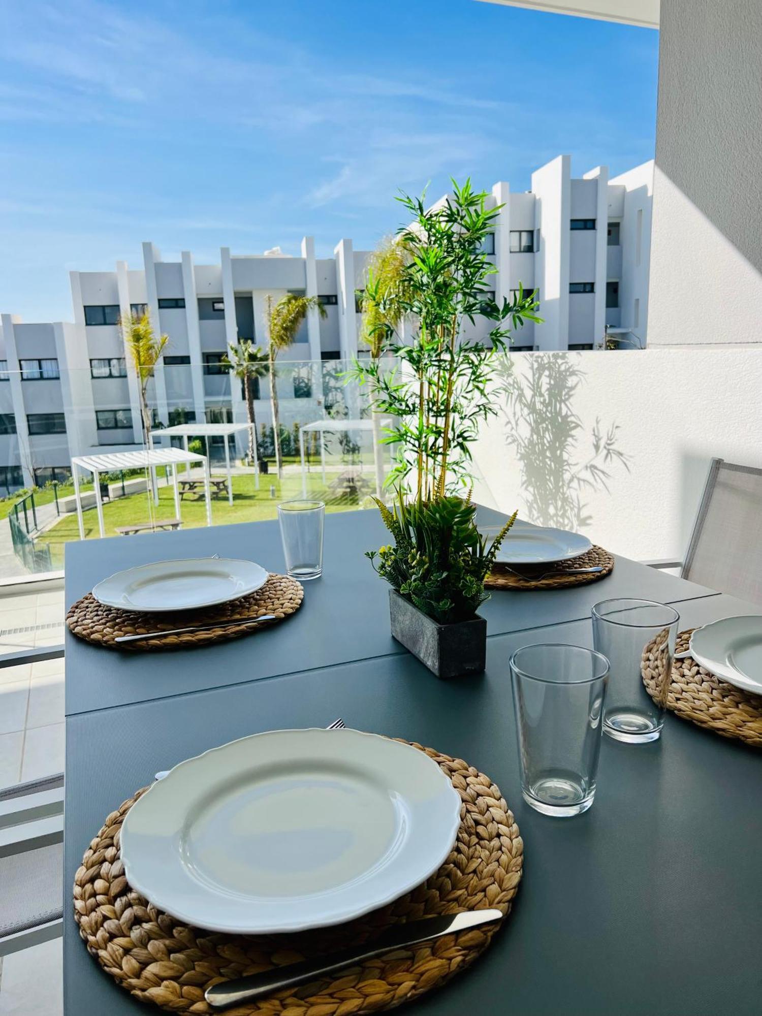 Moderne Et Cosy Avec Piscine, Jacuzzi, Salle De Sport Et Billard Apartamento *